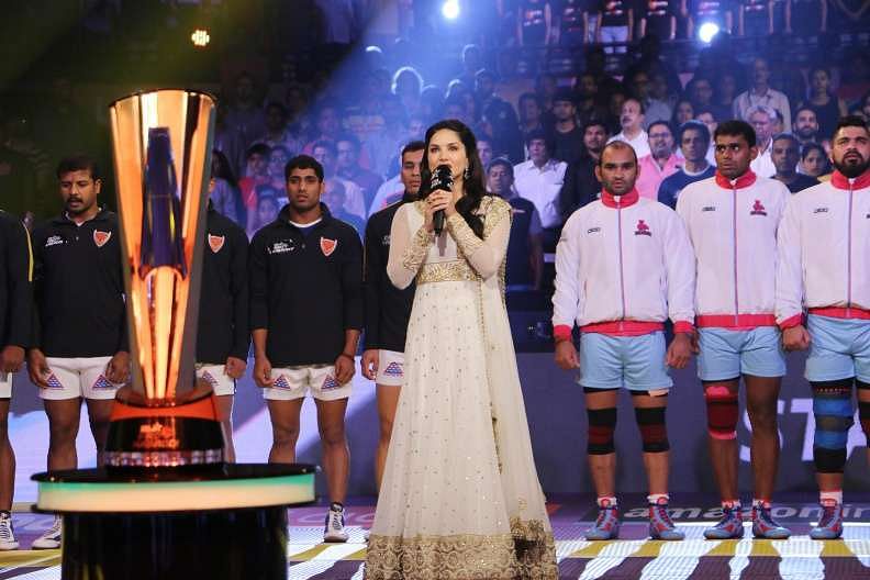 Image result for sunny leone kabaddi sportskeeda